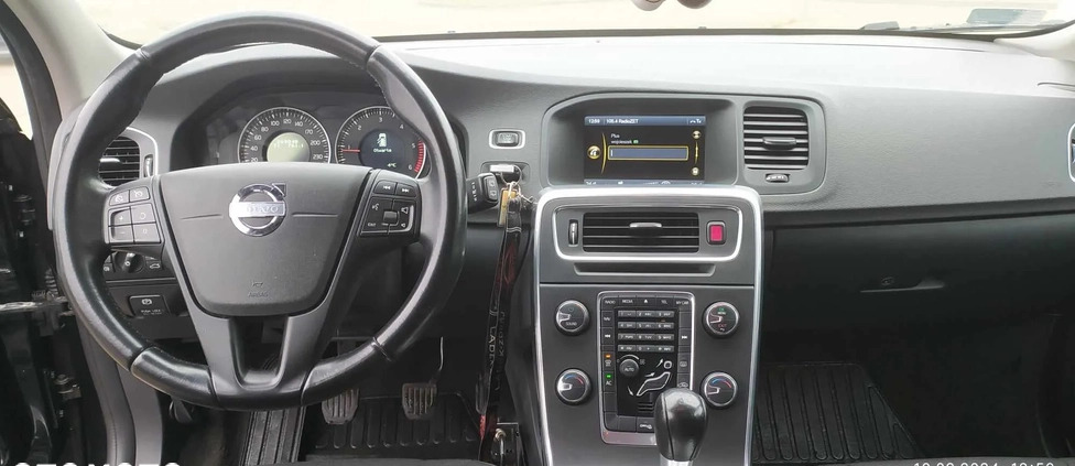 Volvo V60 cena 29500 przebieg: 269000, rok produkcji 2012 z Siedlce małe 121
